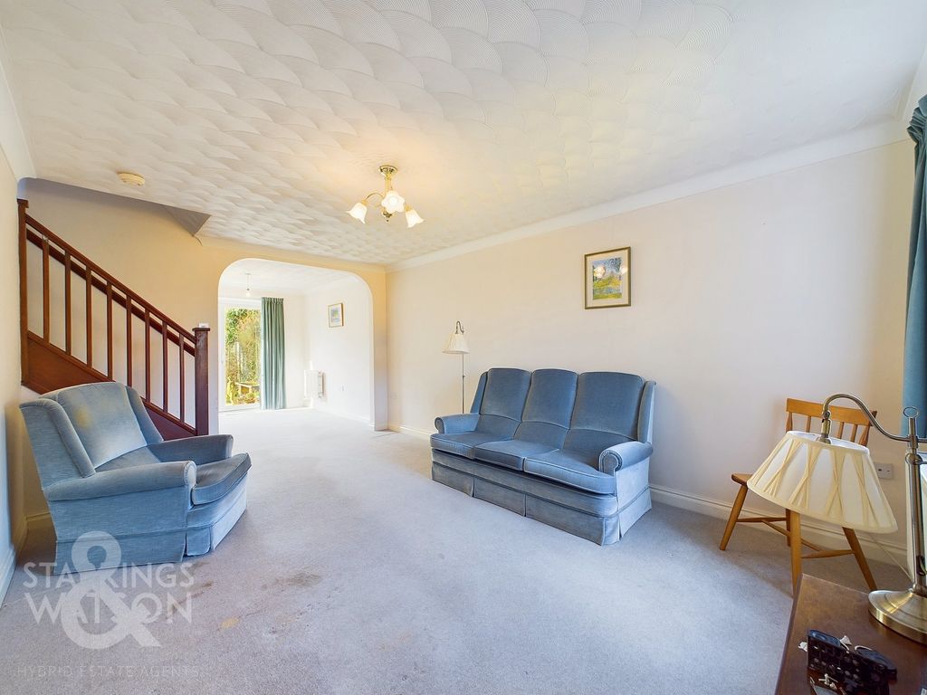 3 bed detached house for sale in Millfield, Castleton Way, Eye IP23, £290,000