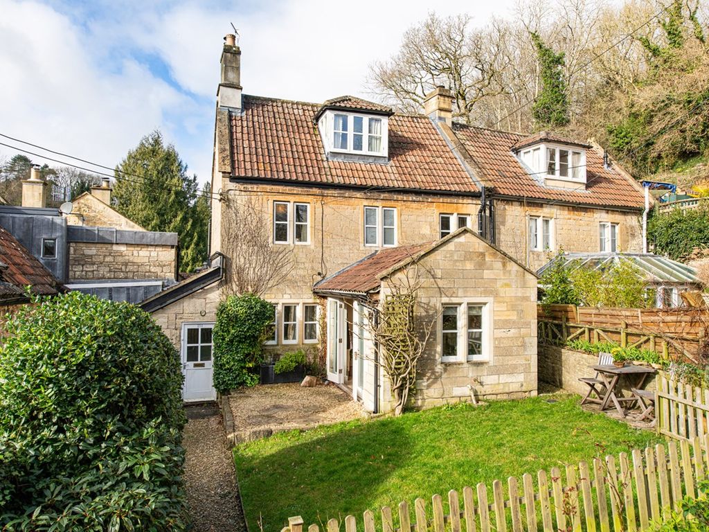 3 bed property for sale in Turleigh, Bradford-On-Avon BA15, £575,000