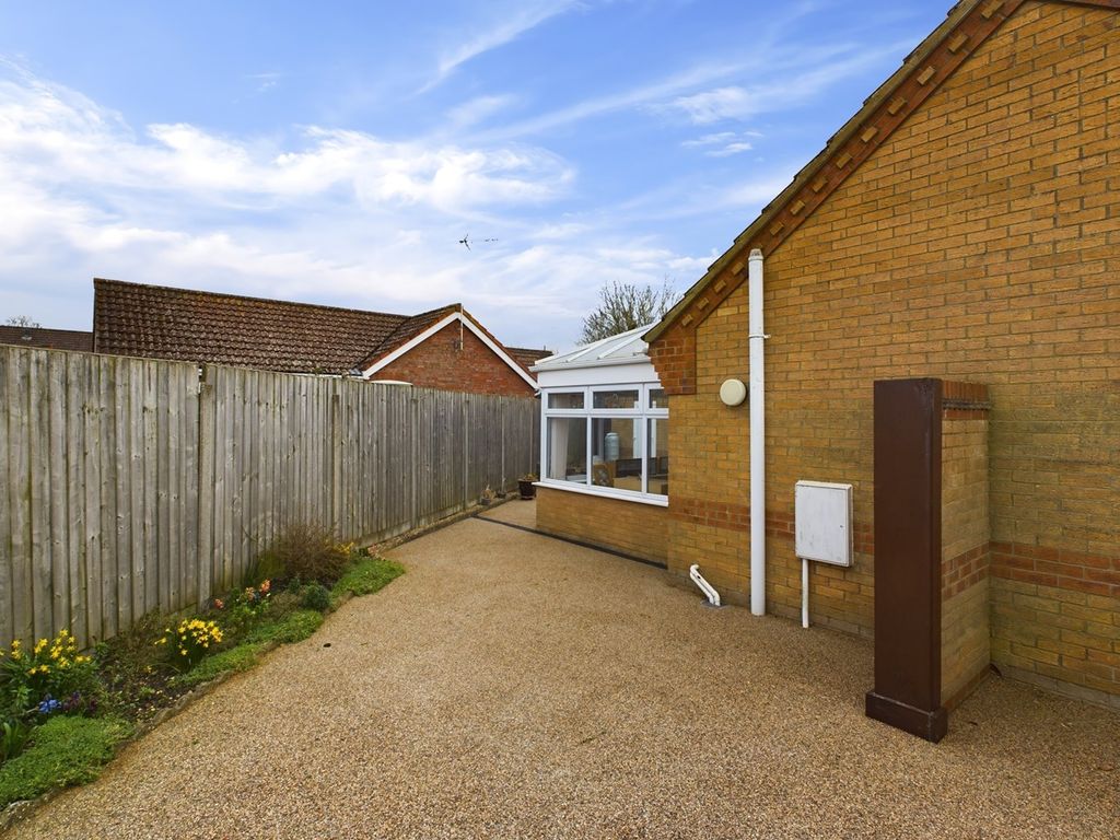 2 bed detached bungalow for sale in Woodsage Drive, Downham Market PE38, £285,000