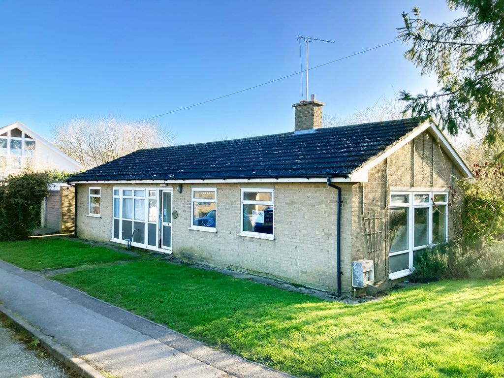 3 bed bungalow for sale in The Old Caretakers Bungalow, Bluntisham, Huntingdon, Cambridgeshire PE28, £150,000