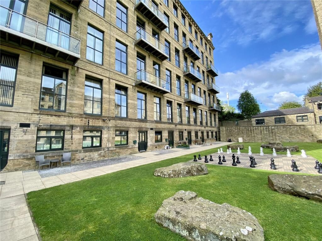 2 bed flat for sale in Apartment 19 New Mill, Salts Mill Road, Shipley, West Yorkshire BD17, £90,000