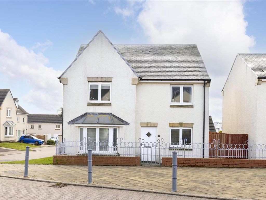 4 bed detached house for sale in 8 South Quarry Drive, Gorebridge EH23, £335,000