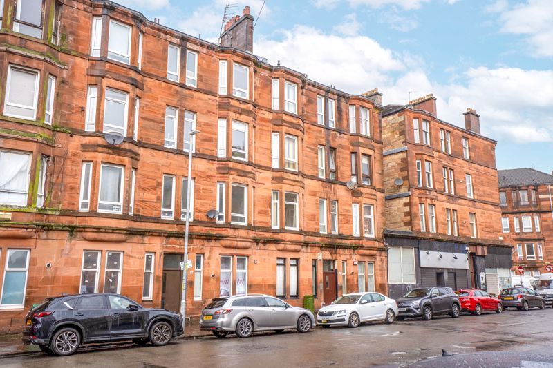 1 bed flat for sale in Niddrie Road, Strathbungo G42, £110,000