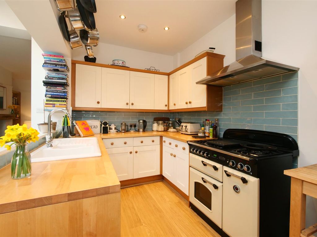 3 bed property for sale in Campleshon Road, York YO23, £475,000