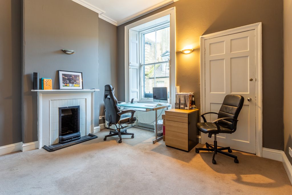 Office for sale in Charlotte House, 18 Young Street, New Town, Edinburgh, Scotland EH2, Non quoting