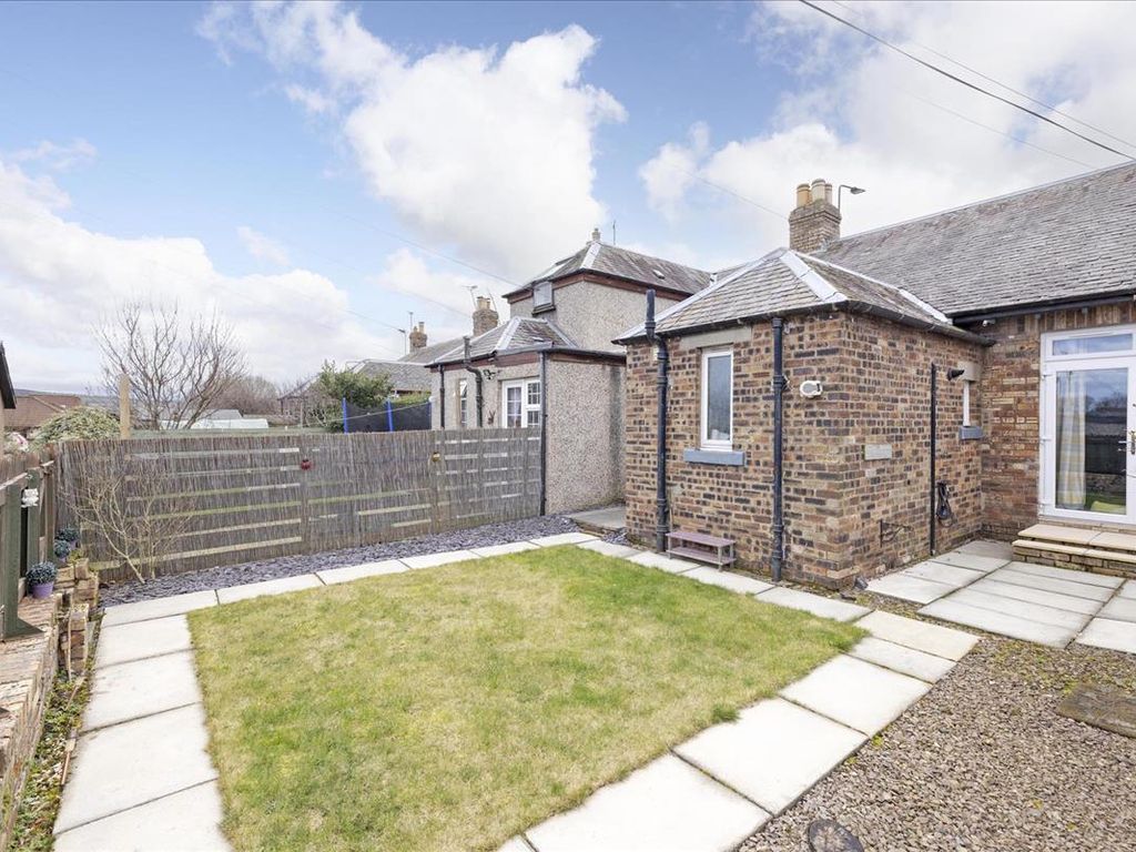 2 bed terraced bungalow for sale in 30 Cockpen Road, Bonnyrigg EH19, £185,000