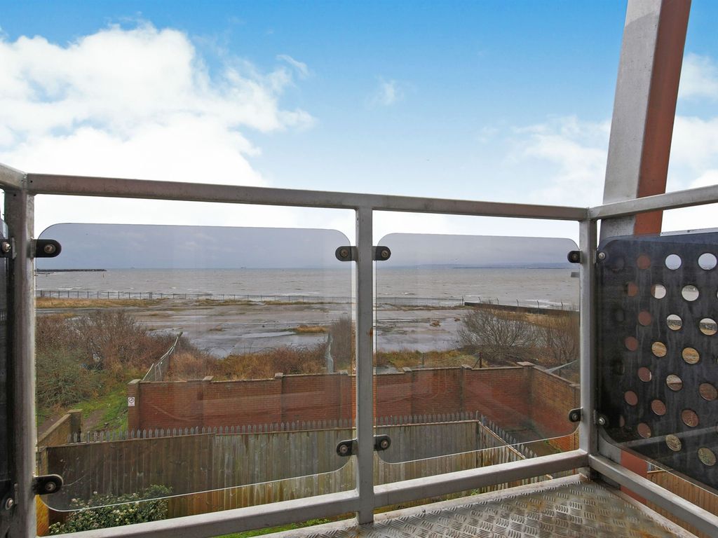 2 bed flat for sale in Mariners Point, Hartlepool TS24, £110,000