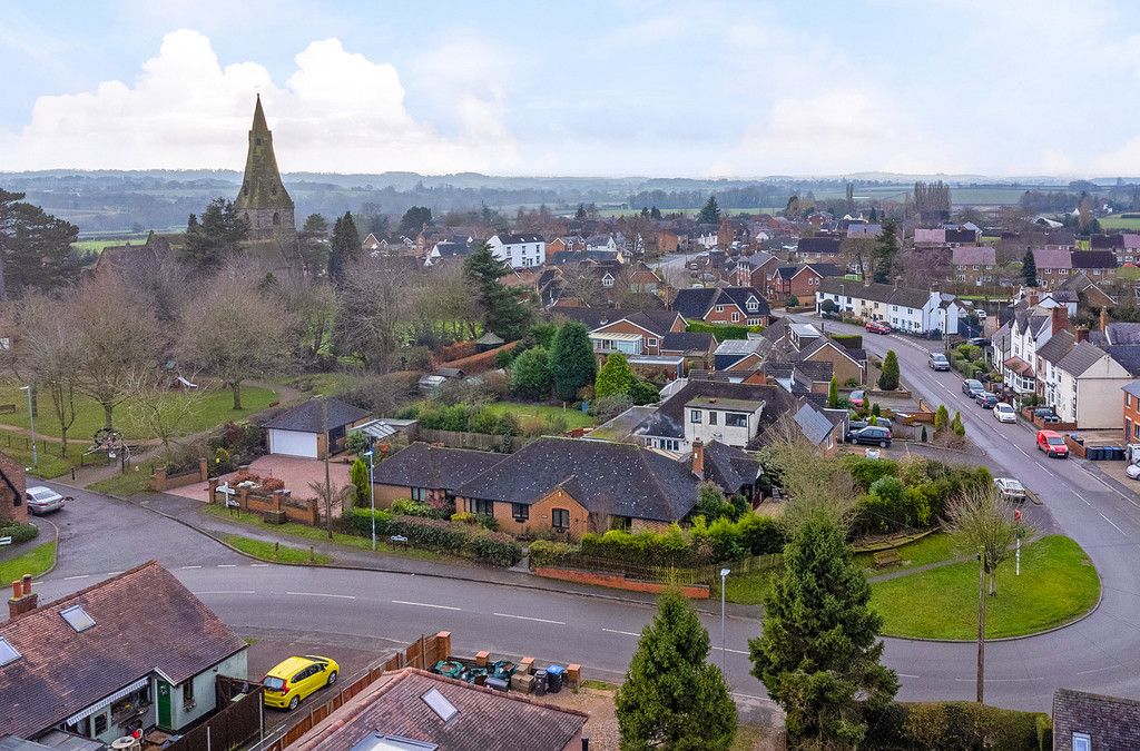 4 bed detached bungalow for sale in Main Street Nailstone Nuneaton, Warwickshire CV13, £600,000