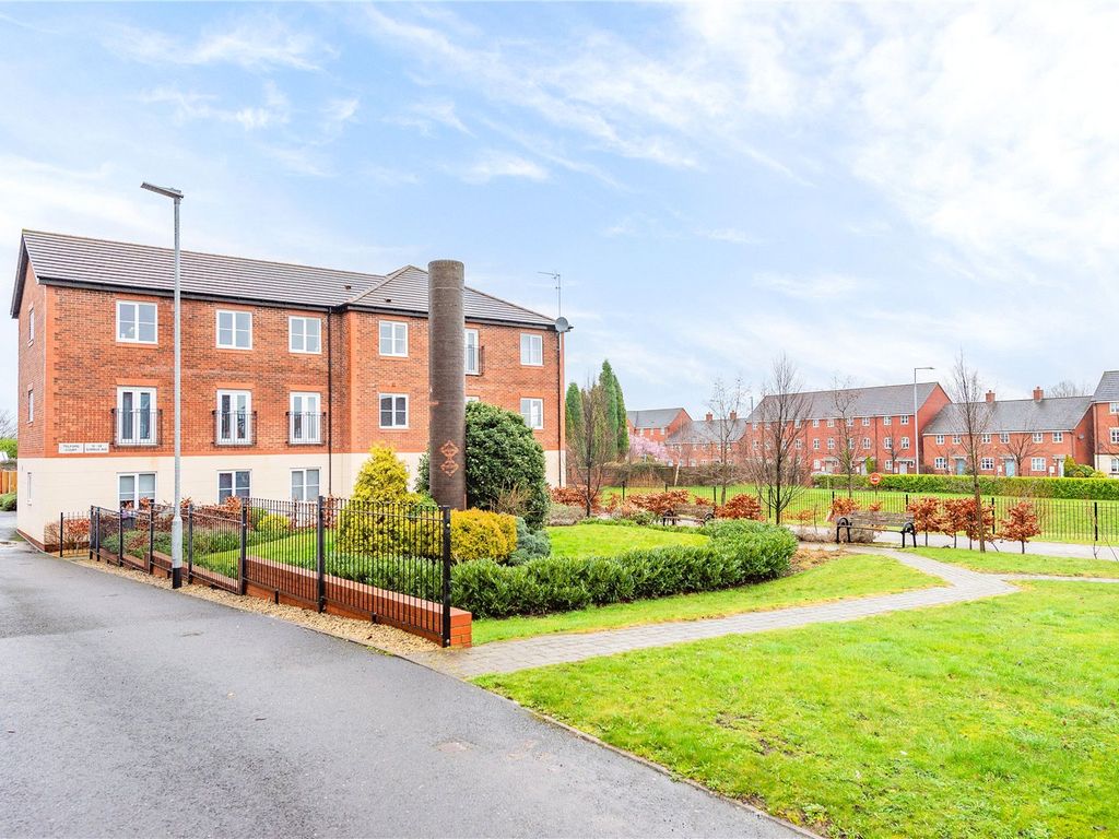 2 bed flat for sale in Sorbus Avenue, Hadley, Telford, Shropshire TF1, £130,000