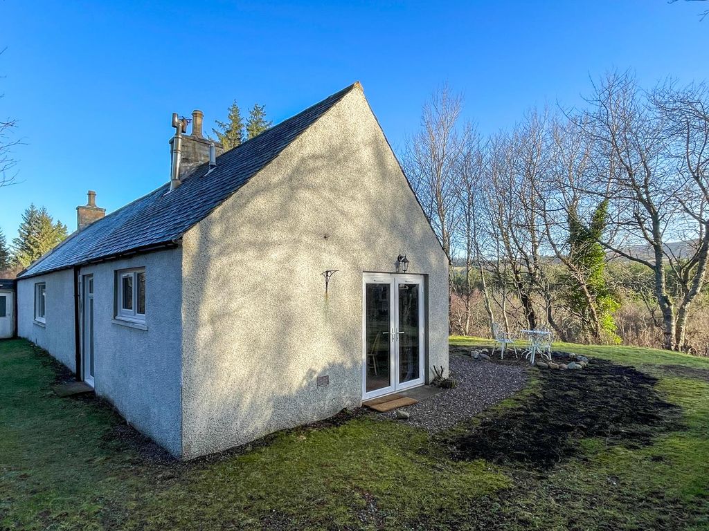 2 bed detached house for sale in Tomnavoulin, Glenlivet, Ballindalloch AB37, £225,000