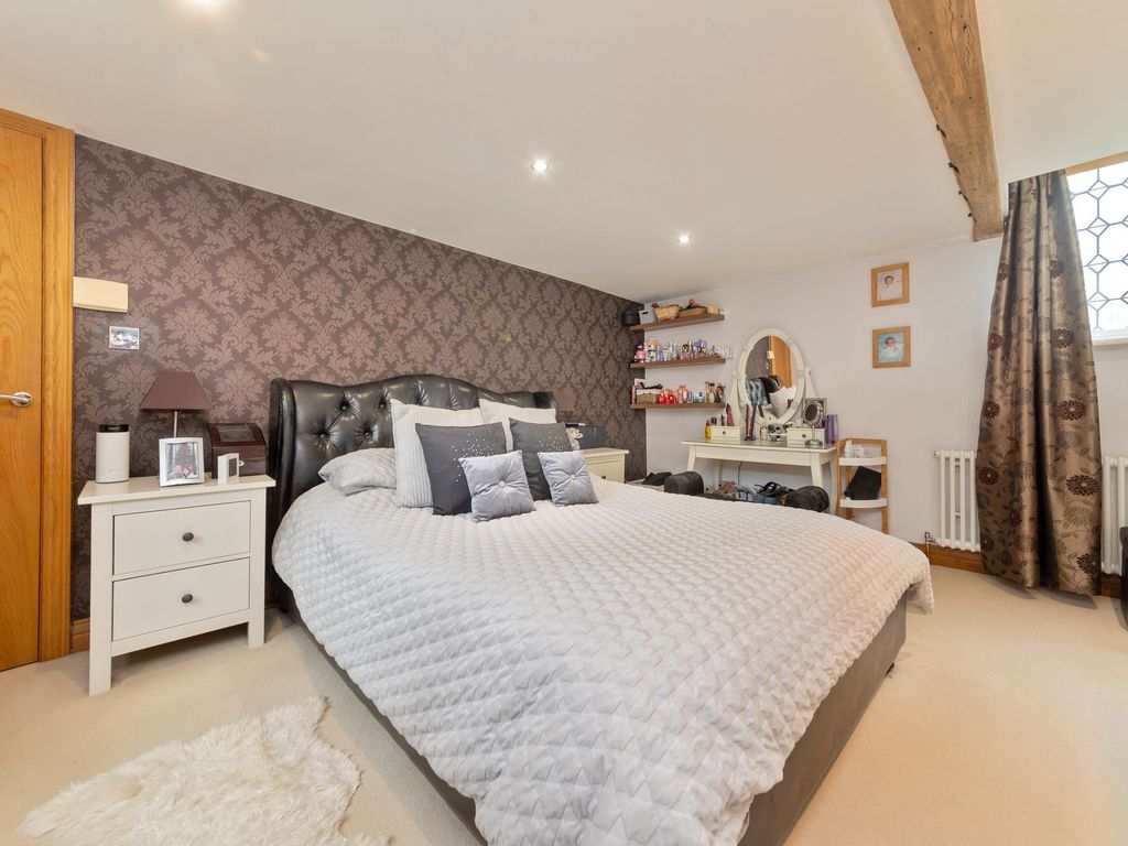 4 bed cottage for sale in Woburn Road, Woburn Sands MK17, £1,400,000