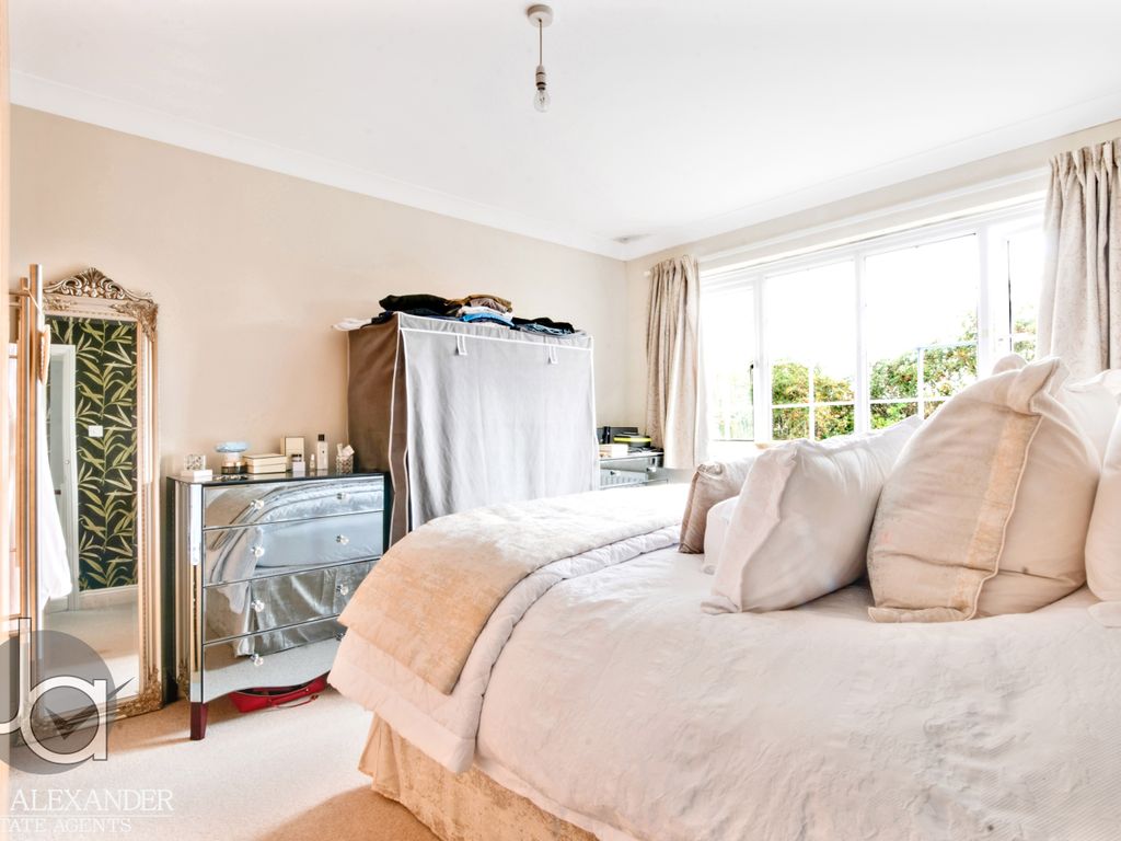 3 bed detached house for sale in Broad Street Green Road, Heybridge, Maldon CM9, £350,000
