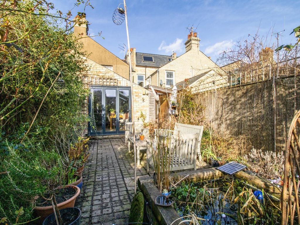 3 bed terraced house for sale in Cherry Hinton Road, Cambridge CB1, £575,000