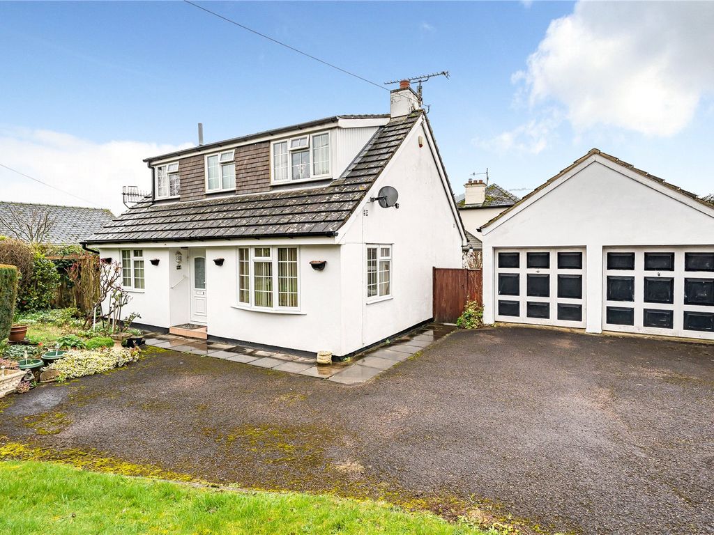 2 bed bungalow for sale in Dixton Close, Monmouth, Monmouthshire NP25, £410,000