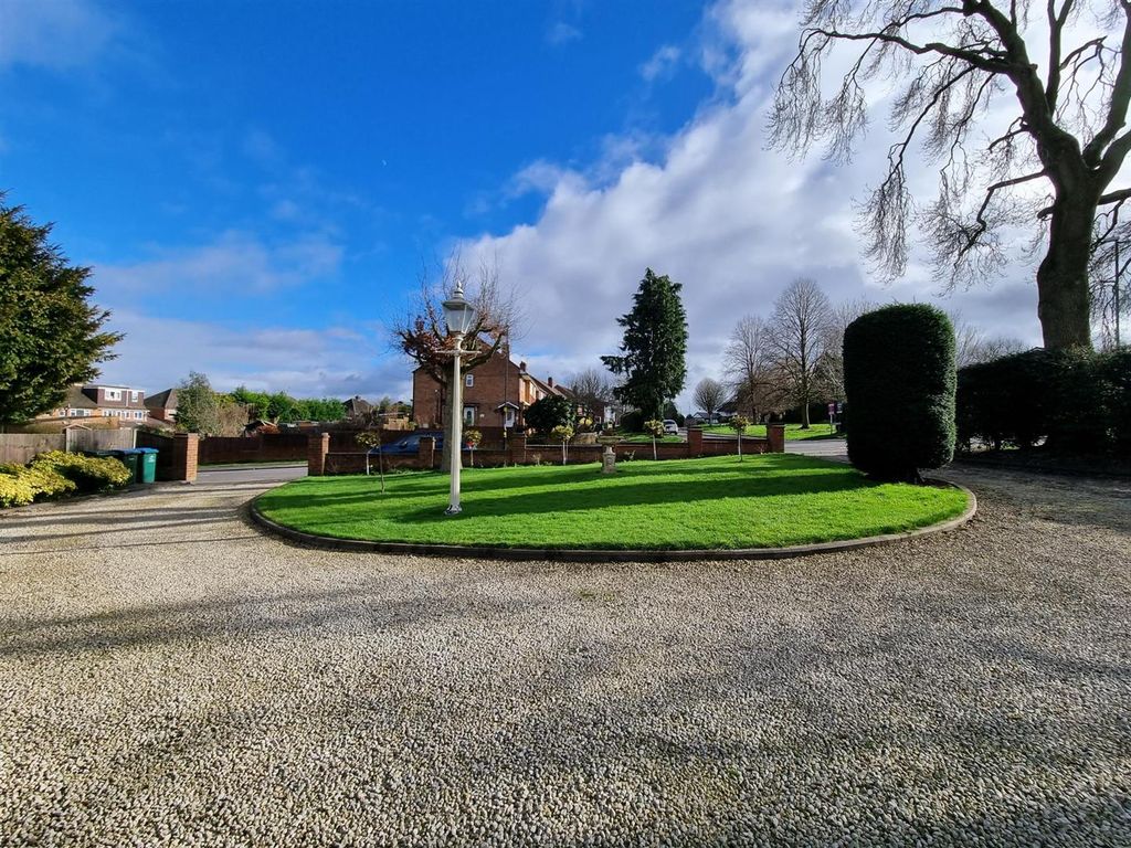 4 bed detached house for sale in The Windmill Hill, Allesley, Coventry CV5, £950,000