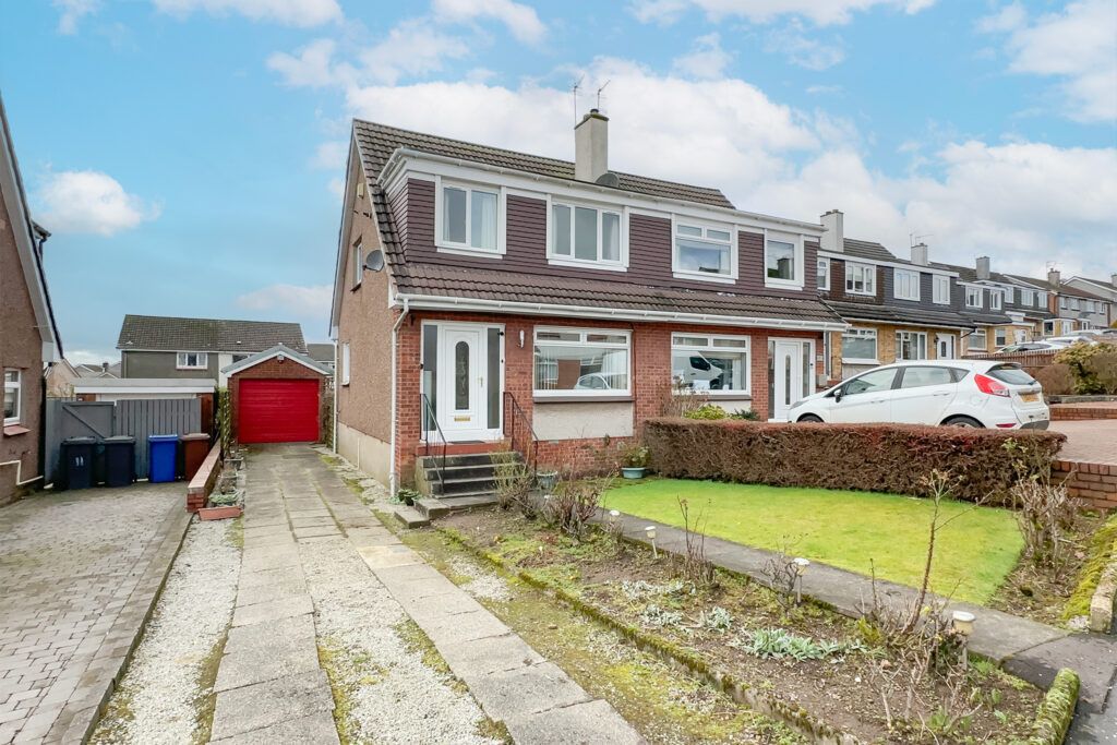 3 bed semi-detached house for sale in Glenhead Crescent, Hardgate, Clydebank G81, £195,000