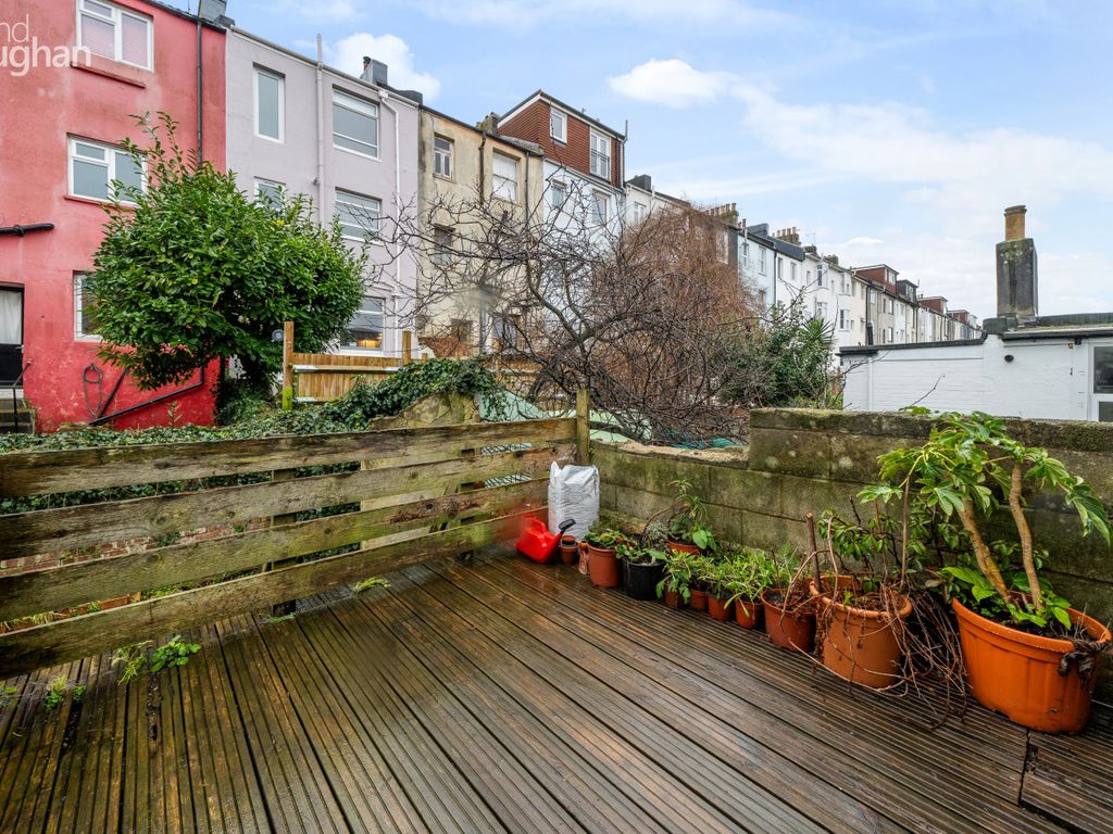 1 bed flat to rent in Ewart Street, Brighton, East Sussex BN2, £1,000 pcm
