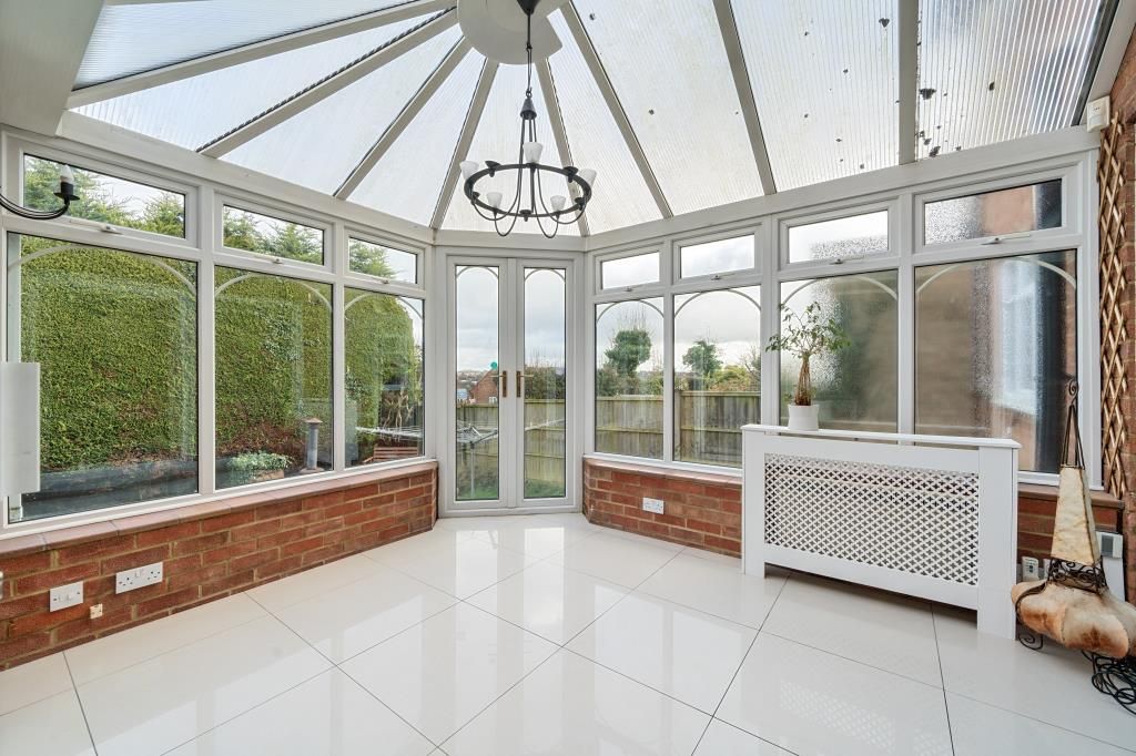 4 bed detached house for sale in Chesham, Buckinghamshire HP5, £900,000