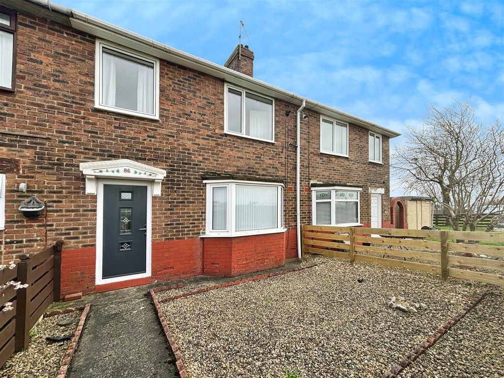 3 bed terraced house for sale in South End Villas, Crook DL15, £100,000