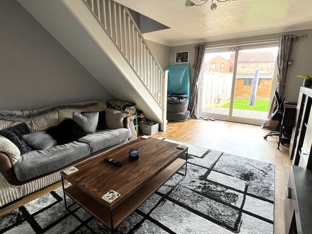 2 bed terraced house for sale in Gloucester Walk, Westbury BA13, £200,000