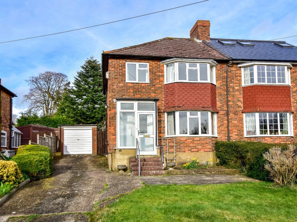 3 bed semi-detached house for sale in Chequers Hill, Amersham, Bucks HP7, £650,000