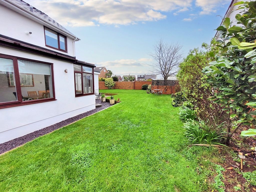 4 bed detached house for sale in The Whimbrels, Rest Bay, Porthcawl CF36, £540,000