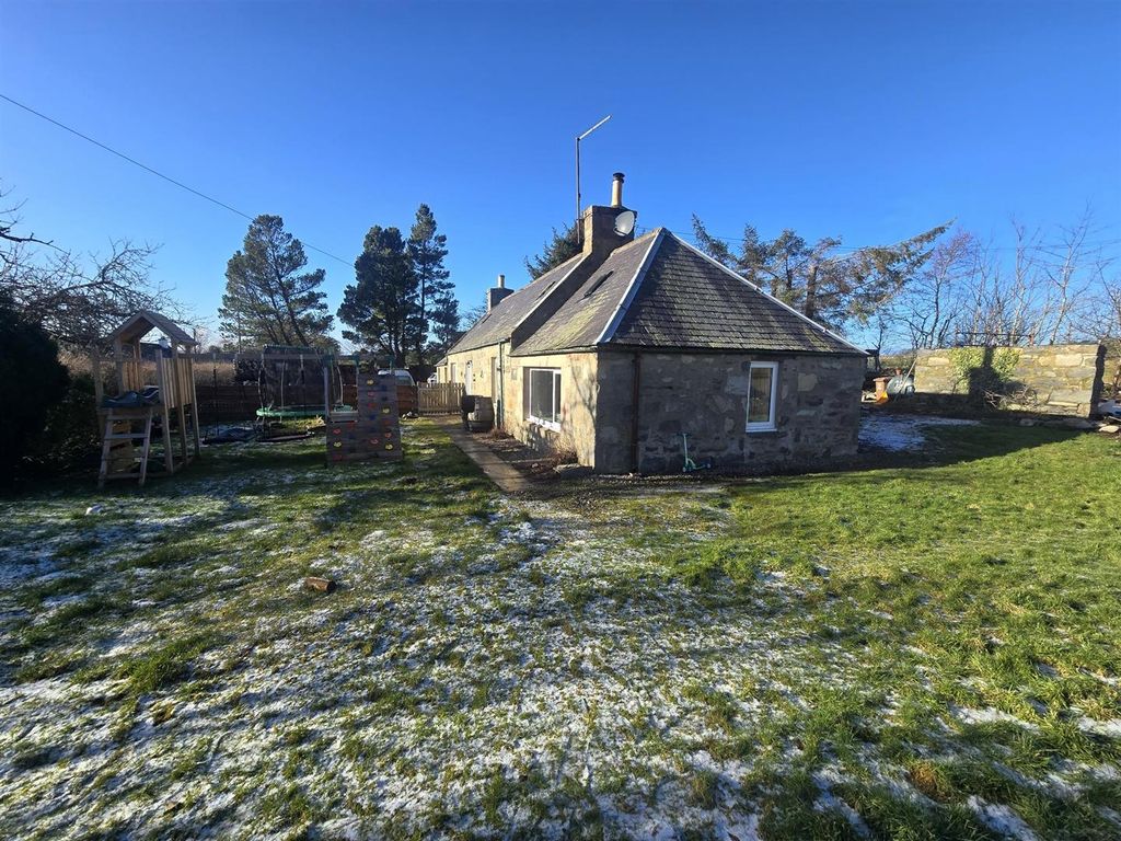 2 bed cottage for sale in Marypark, Ballindalloch AB37, £160,000