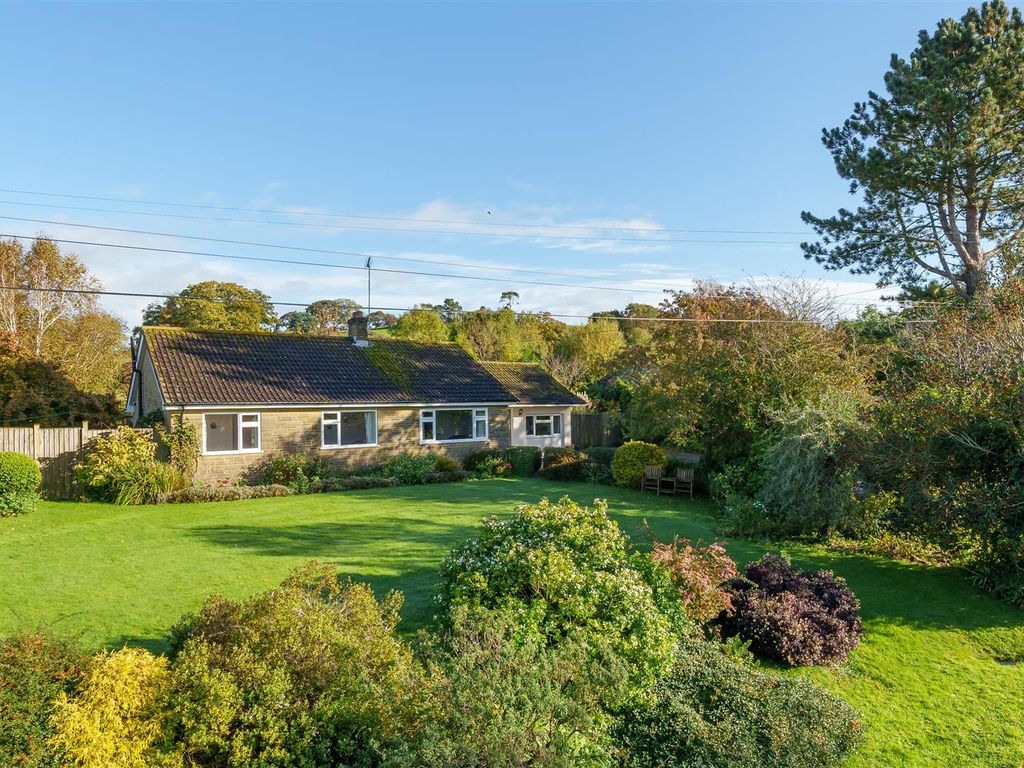 3 bed detached bungalow for sale in New Buildings, The Pound, Donyatt, Ilminster TA19, £500,000