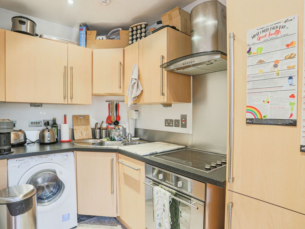 1 bed flat for sale in Peter Lane, York, North Yorkshire YO1, £199,000