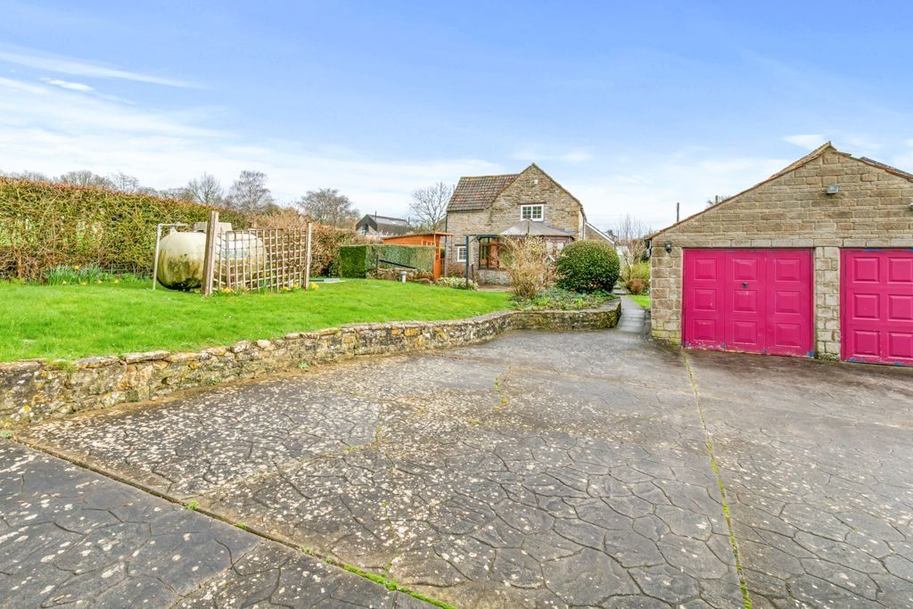 3 bed detached house for sale in Wraxall, Somerset BA4, £675,000