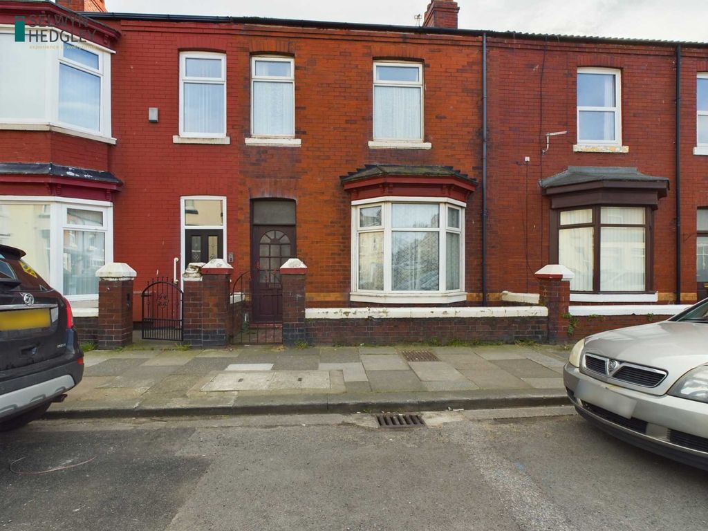 4 bed terraced house for sale in Queen Street, Redcar TS10, £99,950