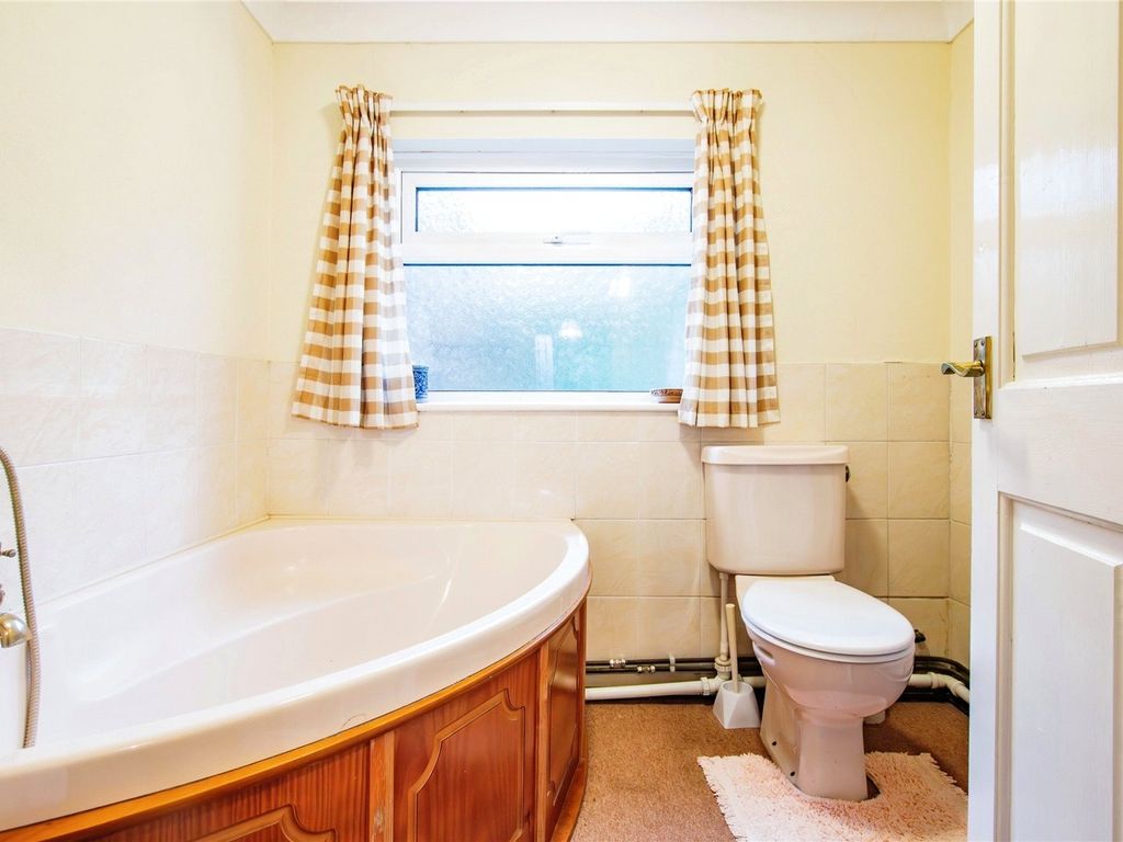 3 bed bungalow for sale in Pontgarreg, Llandysul, Ceredigion SA44, £225,000