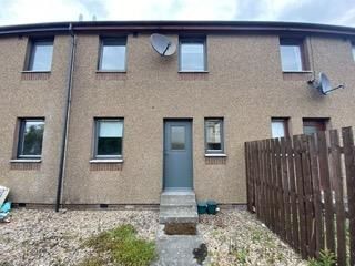 4 bed shared accommodation to rent in 16 Rosebery Terrace, Stirling FK8, £2,000 pcm