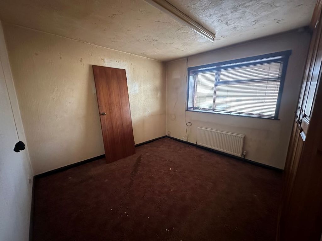 3 bed terraced house for sale in 265 Cedar Road, Nuneaton CV10, £25,000