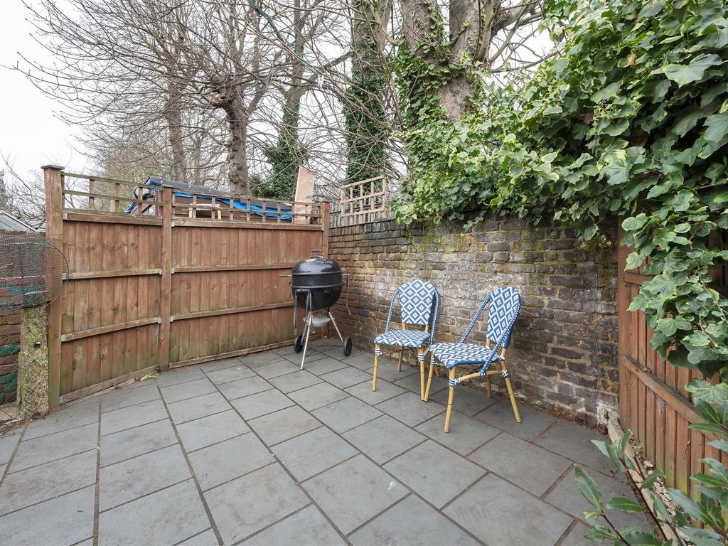 4 bed terraced house for sale in Ridley Road, London E7, £780,000