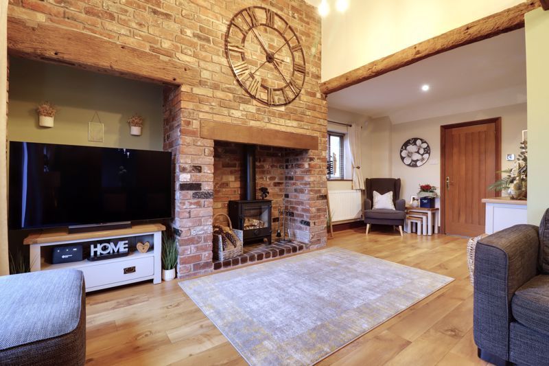 2 bed barn conversion for sale in Bednall Road, Acton Trussell, Stafford ST17, £450,000