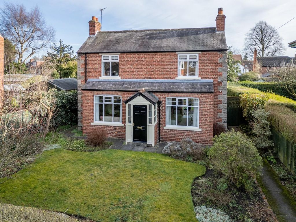 3 bed detached house for sale in Severus Avenue, Acomb, York YO24, £575,000