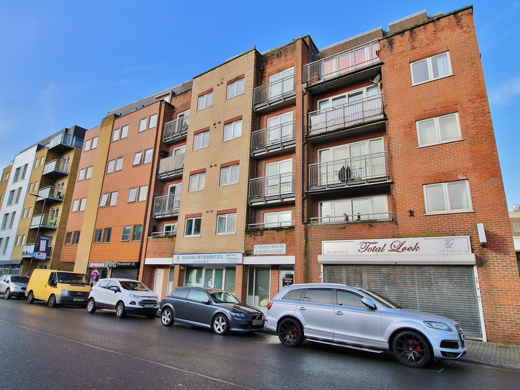 1 bed flat for sale in High Street, Cosham, Portsmouth PO6, £150,000