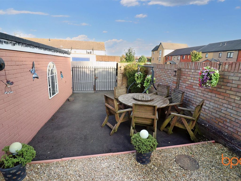 3 bed end terrace house for sale in Goldfinch Way, Bristol BS16, £310,000