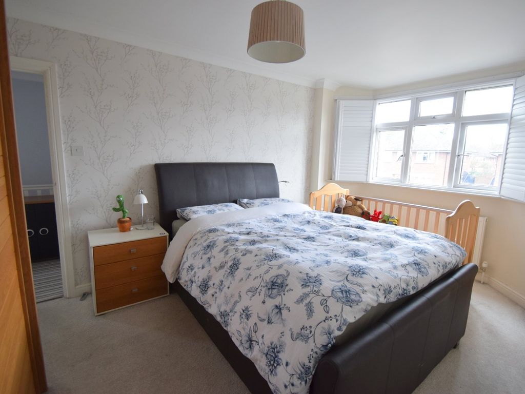 3 bed semi-detached house for sale in Bulkeley Avenue, Windsor, Berkshire SL4, £725,000