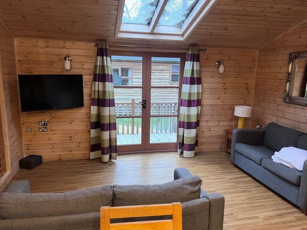 2 bed lodge for sale in Sandyballs, Godshill, Fordingbridge SP6, £119,950