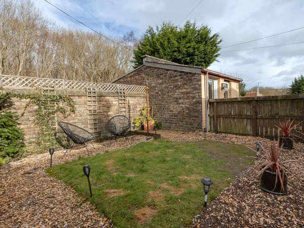 3 bed cottage for sale in Burnside Road, Bathgate EH48, £360,000