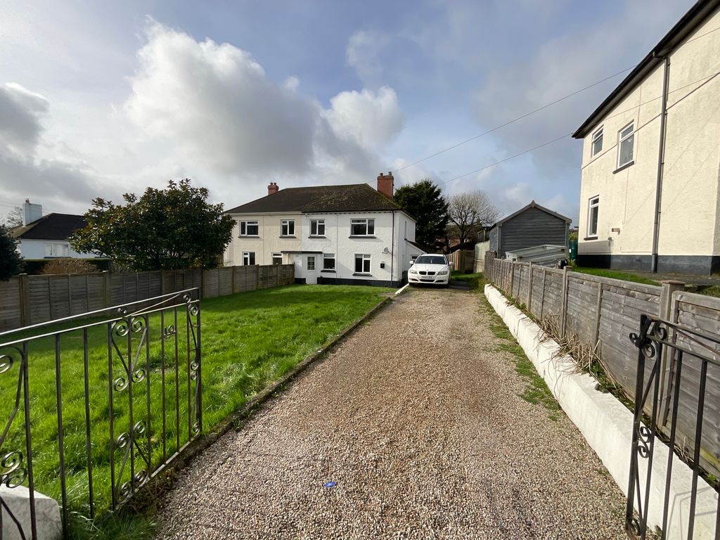 3 bed semi-detached house to rent in Pins Park, Holsworthy, Devon EX22, £1,050 pcm