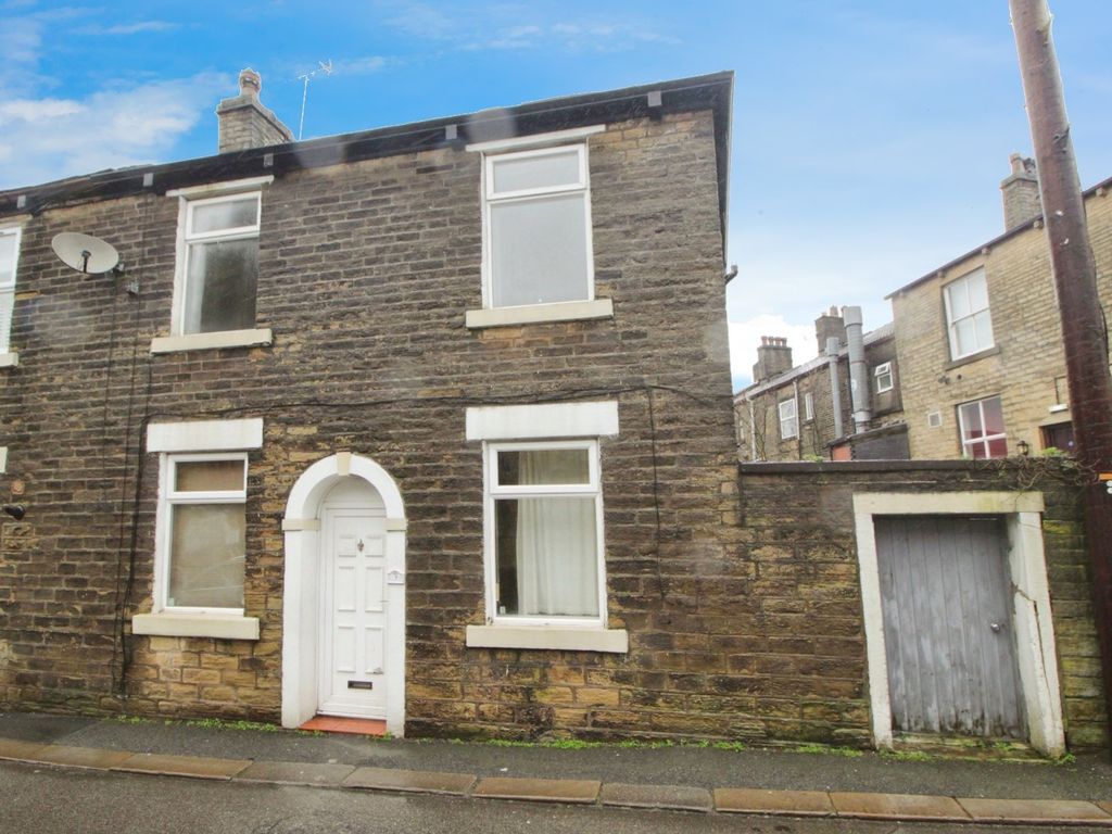 2 bed end terrace house for sale in Hollincross Lane, Glossop, Derbyshire SK13, £100,000