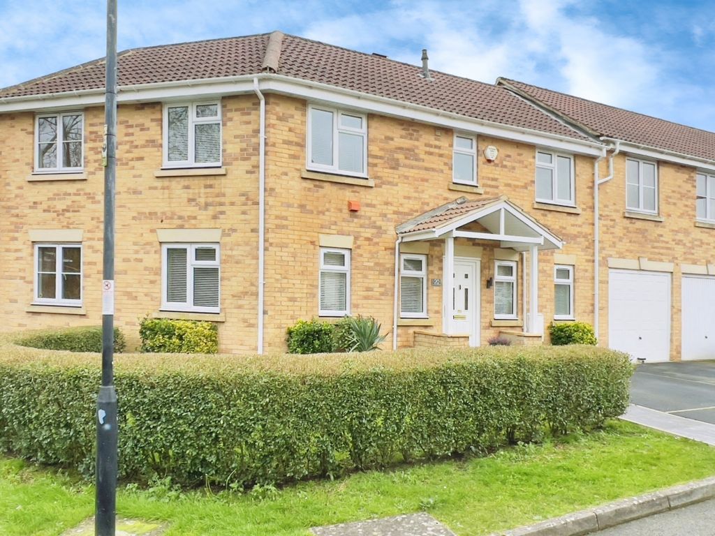 3 bed terraced house for sale in Lanes End, Brislington, Bristol BS4, £375,000