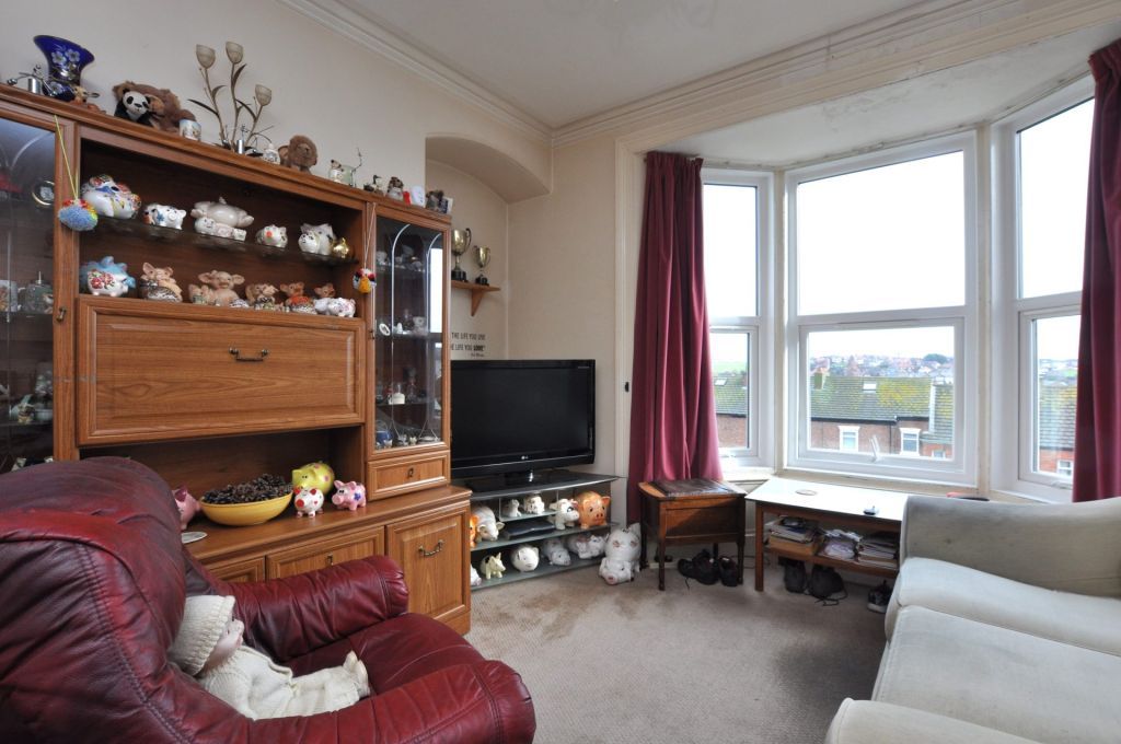 1 bed flat for sale in Park Terrace, Whitby YO21, £89,950