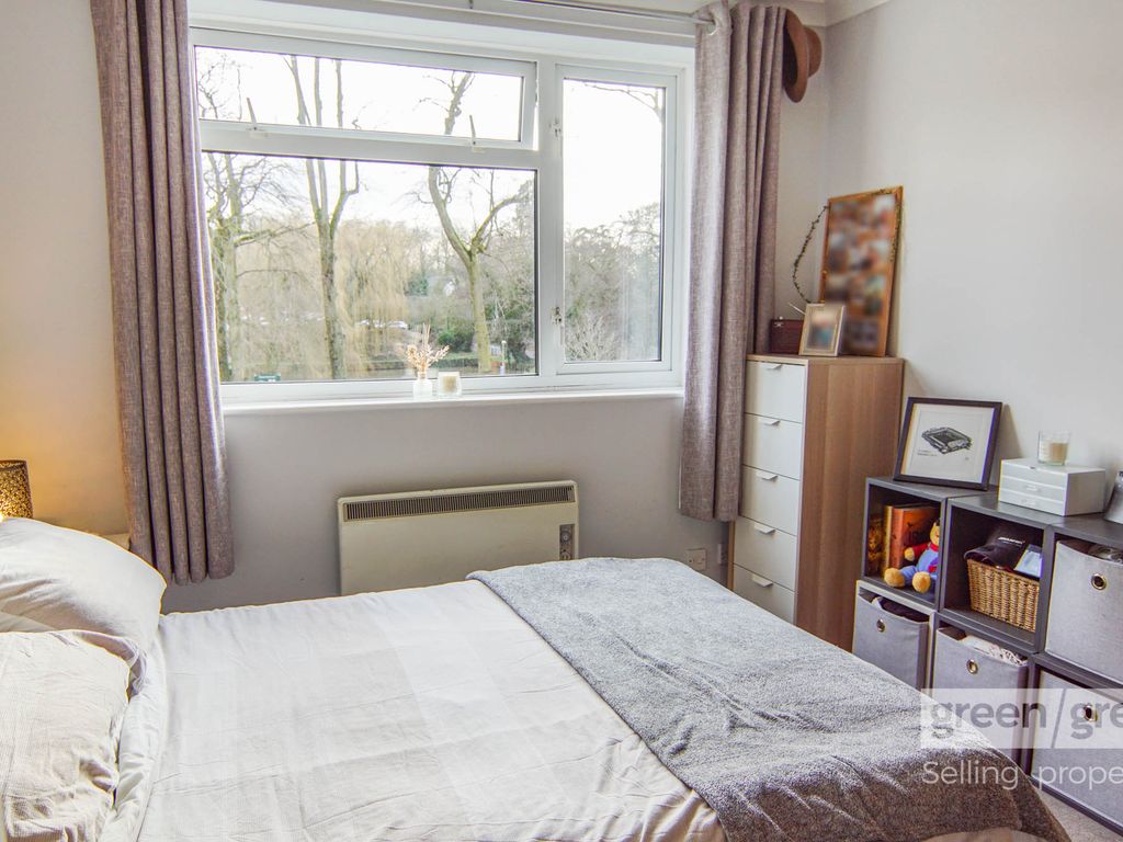 2 bed flat for sale in Main Road, Meriden CV7, £140,000