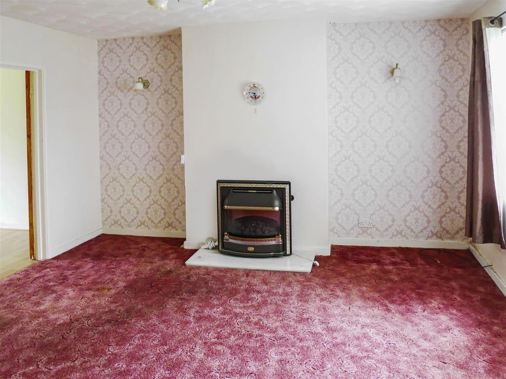3 bed semi-detached house for sale in Wick Farm Road, Wick, Littlehampton BN17, £310,000