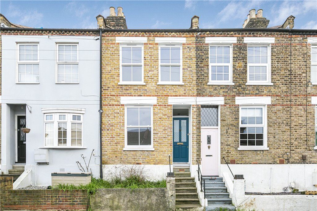 2 bed terraced house for sale in Borough Hill, Croydon CR0, £375,000