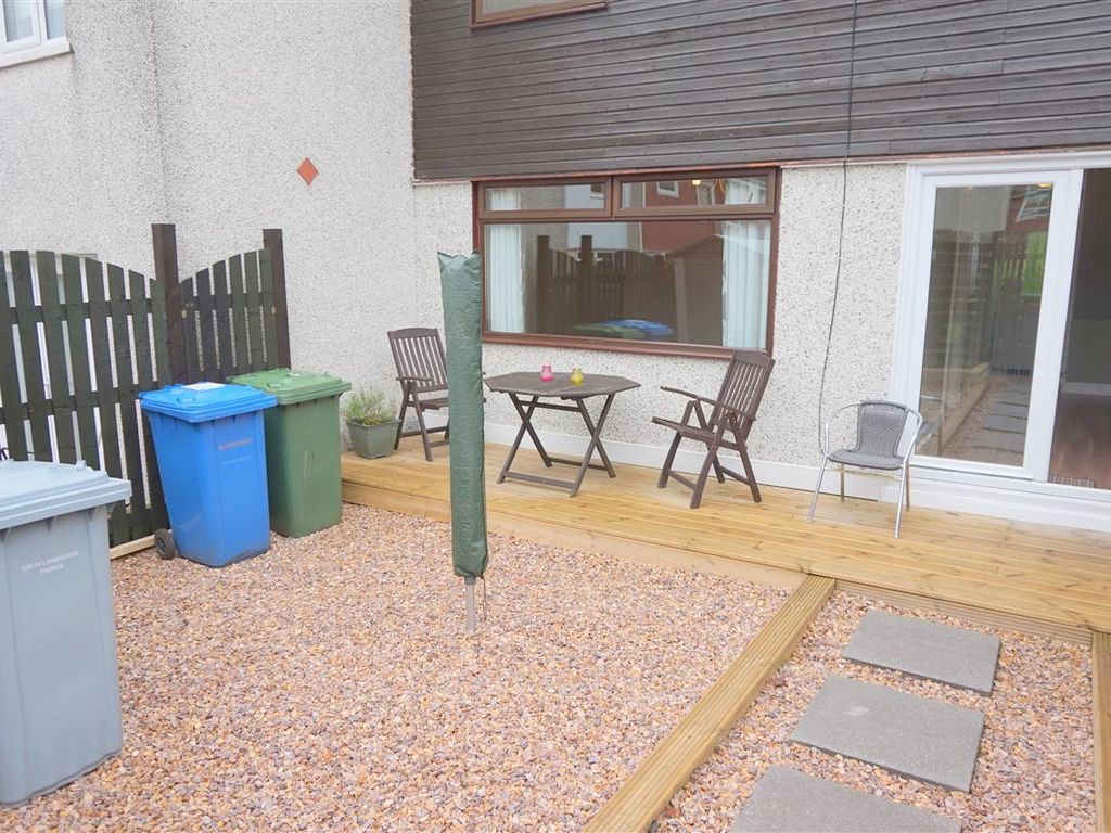 3 bed terraced house to rent in Troon Avenue, Greenhills, East Kilbride G75, £925 pcm